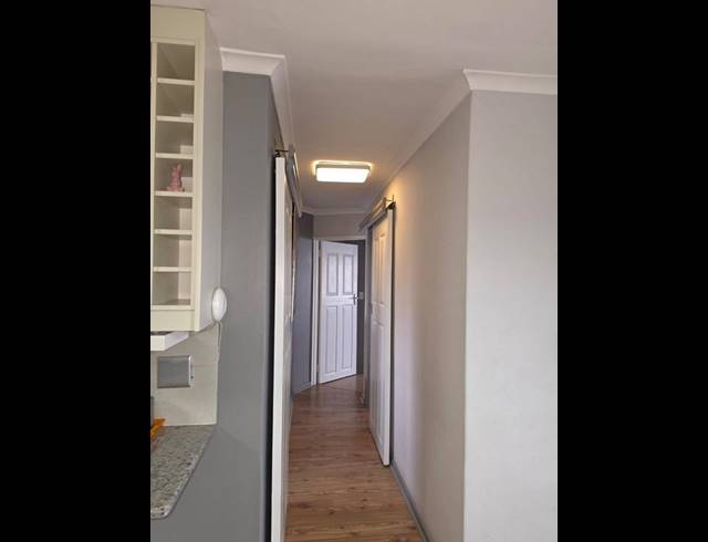 2 BEDROOM PROPERTY TO RENT IN BLOUBERG BEACHFRONT